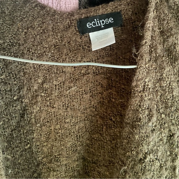 Eclipse Textured Brown Shawl - Picture 5 of 5